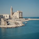 Trani: the architecture that looks at the sea