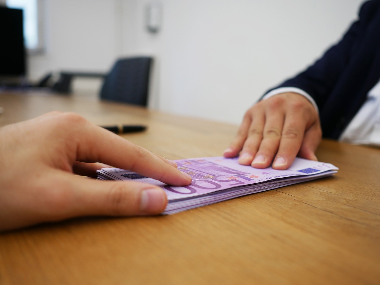 Assegno di accompagnamento 2025: informazioni su importo e requisiti per la richiesta.