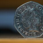 Moneta con l'immagine di un toro, simbolo di valore e rarità nel collezionismo numismatico.