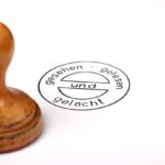 Immagine che illustra la successione ereditaria senza notaio e i documenti necessari per procedere.