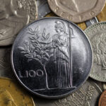 Moneta da 500 lire d'argento del 2025, simbolo di valore crescente nel mercato numismatico.